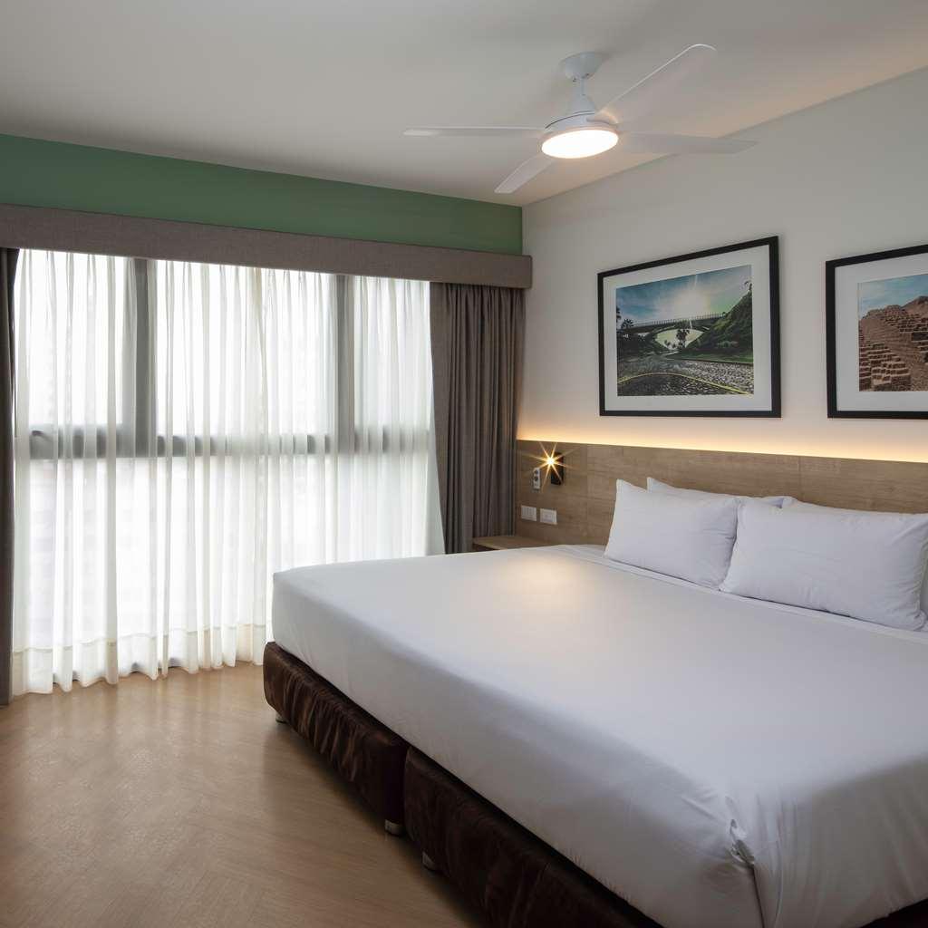 Casa Andina Standard Benavides Hotel Lima Cameră foto